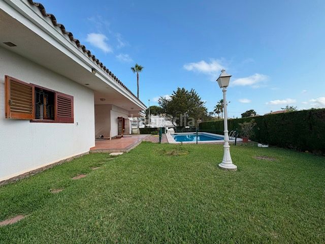 Foto 9c150aeb-bd2a-47cd-a176-f974520c454d. Chalet en Els Terrers Benicasim / Benicàssim