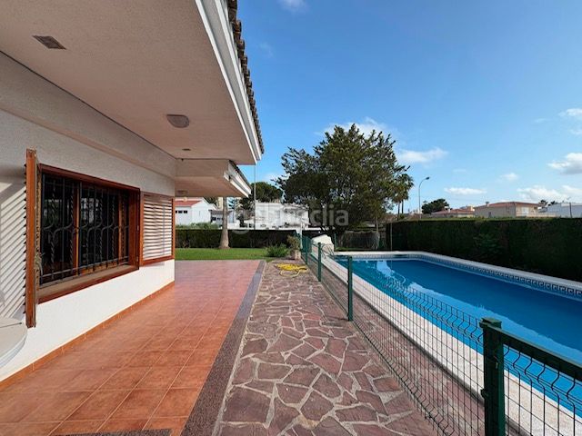 Foto f15eb26c-75c8-4961-8f9f-53c232b15744. Chalet en Els Terrers Benicasim / Benicàssim