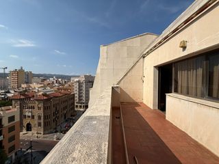 Bureau  Avinguda rei en jaume 74. Eka inmobiliaria comercializa este despacho en exclusiva, en la