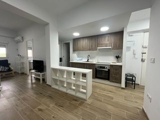 Rent Flat in Avinguda de l'alcora 35. Únicamente para estudiantes. no se atenderan emails que no se aj