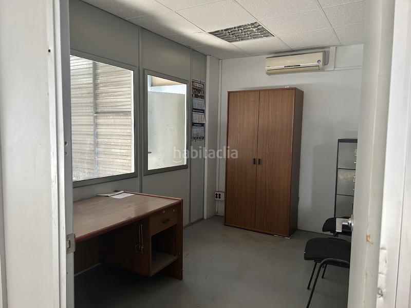 Foto 6a28f751-ec6b-4e57-9f4a-03d945603e38. Location bâtiment à usage industriel dans Torreforta Tarragona