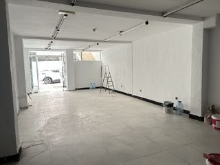 Lloguer Local Comercial a Barris Marítims. Local  tarragona