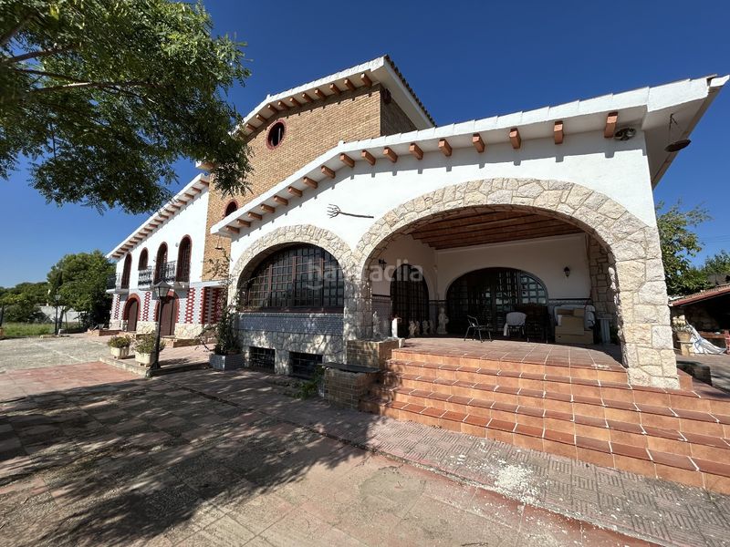 Foto 3bffd0d8-cf5d-46fe-8a46-2d8f1e6f7c19. Xalet amb calefacció aparcament piscina a Secuita (La)