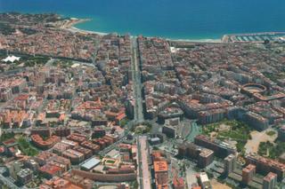 Location Local commercial à Part Alta. Local  tarragona mercat central tgna