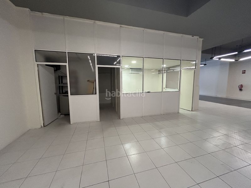 Foto a479af31-38ac-4e22-aa0d-be98974540ec. Lloguer local comercial a Centre Reus