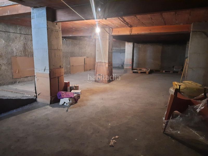 Foto e10719e9-811f-464d-ac2b-0c516f8fc47f. Lloguer local comercial a Llevant Reus