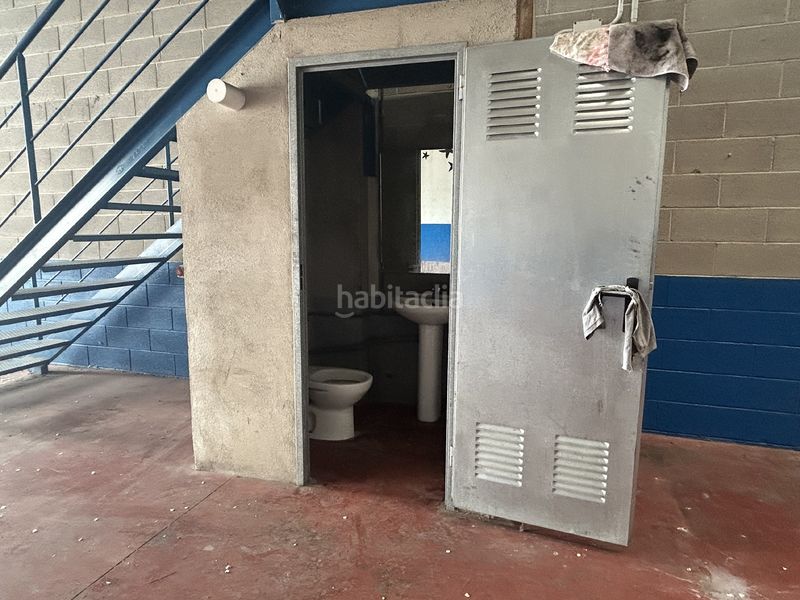 Foto b4f10431-3e55-4955-b40a-80301c23da07. Nau industrial a Perafort