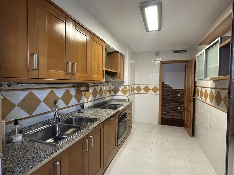 Foto c017bd2a-588b-4a99-80c3-853e08c542ef. Affitto appartamento con riscaldamento parcheggio piscina in Tarragona