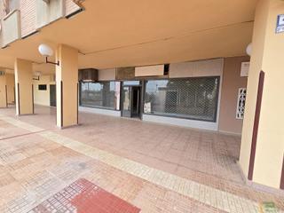 Locale commerciale in Juan carlos i, parking michiron. Lorcalocal