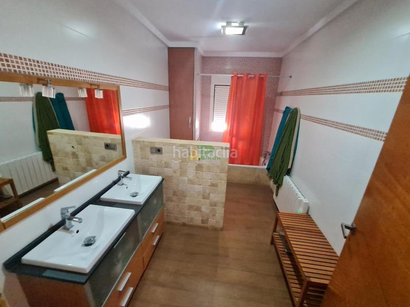 Foto c87414fc-e048-4bca-b527-edd48a1c2868. Chalet in n/a in La Hoya Lorca