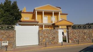 Chalet in Calle coruña 10. Exclusivo chalet en la zona de marina la torre