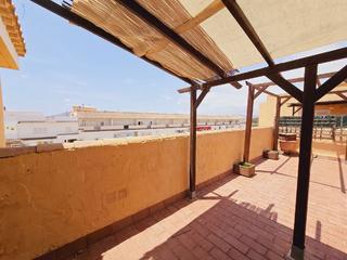 Àtic a Juan sebastián elcano 1. Ático con gran terraza a 300 metros del mar en vera playa oportu