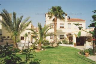 Casa en Calle calle castaño 1. Fantastica villa independiente