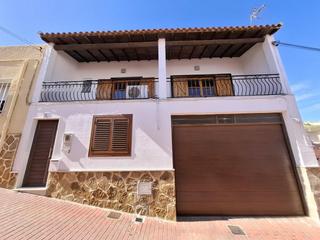 Bauernhof in Nueva 3. Oportunidad única en turre casa adosadadúplex renovada con opció