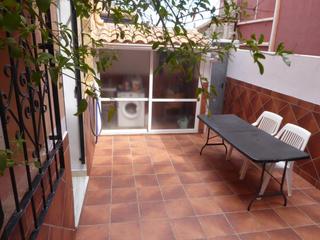 Casa adossada a Hnos pinzon(ma) 3. Magnífica propiedad a solo metros del paseo marítimo y la playa