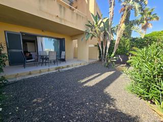 Appartement  Calar alto. Impresionante bajo con amplia terraza, jardín y vistas al golf e
