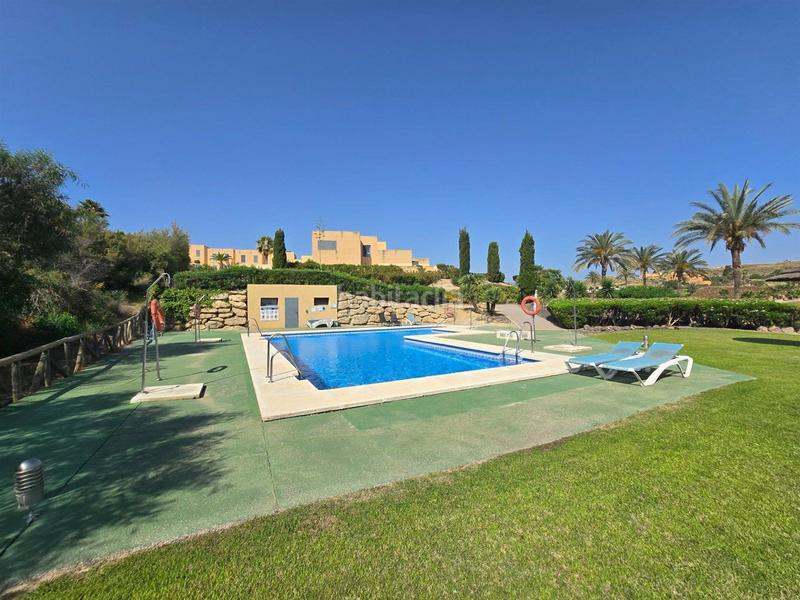 Foto f787837b-8a18-48e1-9152-81fcc6a2368a. Pis amb aparcament piscina a Golf Valle Este Vera