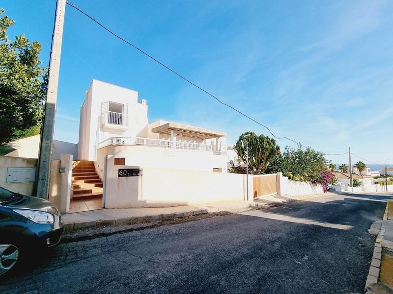 Foto 8ba33a82-6e3f-4690-9004-9cb98e36f813. Casa villa de lujo independiente playa, almería. en Mojácar