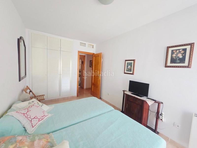 Foto 2f45e7e1-4cd5-4ece-b3c7-61e44be3fd37. Piso en las acacias amplio apartamento de 3 dormitorios con piscina, garaje y trastero en Turre