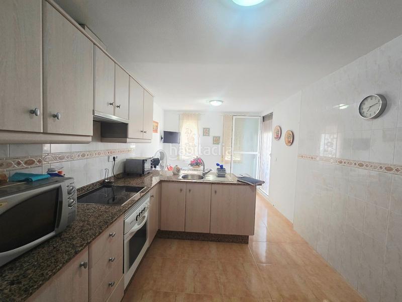 Foto 94de155c-7719-4601-8916-bf7040c841a6. Piso en las acacias amplio apartamento de 3 dormitorios con piscina, garaje y trastero en Turre