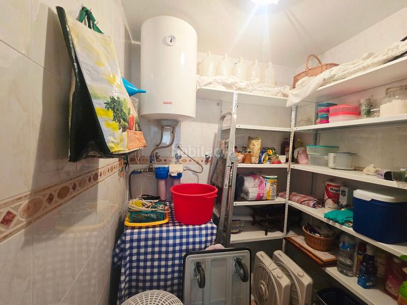 Foto f943bf8a-465a-4c47-b99a-75f3ccf46166. Piso en las acacias amplio apartamento de 3 dormitorios con piscina, garaje y trastero en Turre