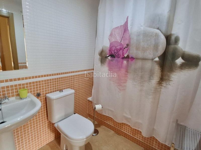 Foto 36b04ce0-fcf0-46d8-8569-24fa17521a1f. Piso en distrito Las Salinas elegante apartamento en venta en al andalus nda agua playa en Vera