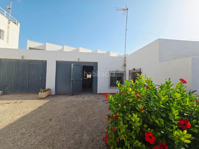 Foto 44535d72-509f-4562-b36f-7fbcad262baf. Xalet a calle hermanos machado a Mojácar playa - las ventanicas - la paratá Mojácar