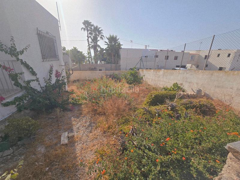 Foto 885463b9-c72e-43c7-82d1-5c7a08d1c557. Xalet a calle hermanos machado a Mojácar playa - las ventanicas - la paratá Mojácar