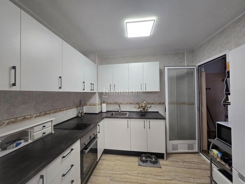 Foto bc437baa-d775-4328-8d7a-6577779fa11d. Appartement dans joaquin escobar dans puerto de Garrucha Garrucha