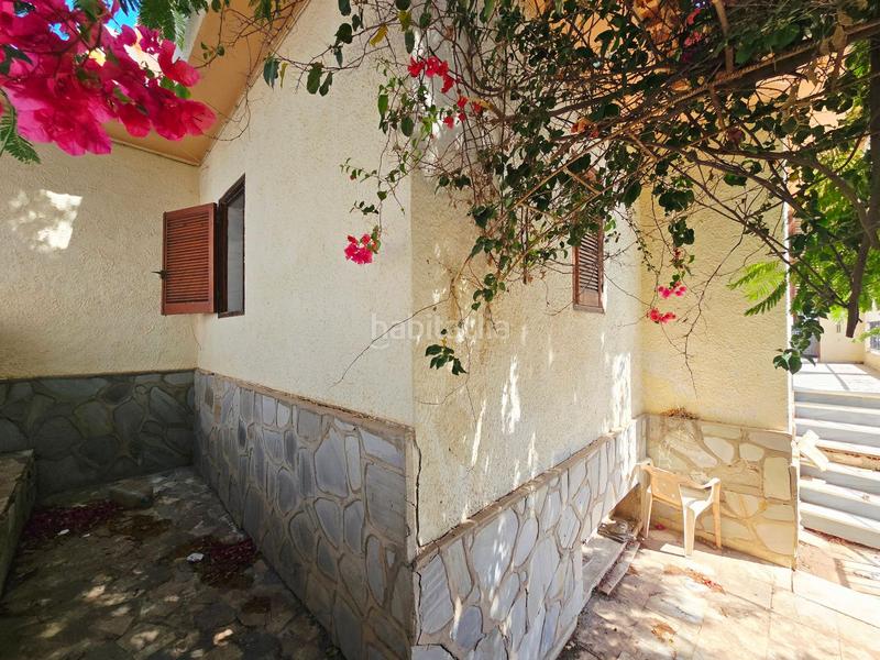 Foto 3d512b77-7459-4d99-9577-9c13be3793a9. Chalet in calle rosaleda in Turre