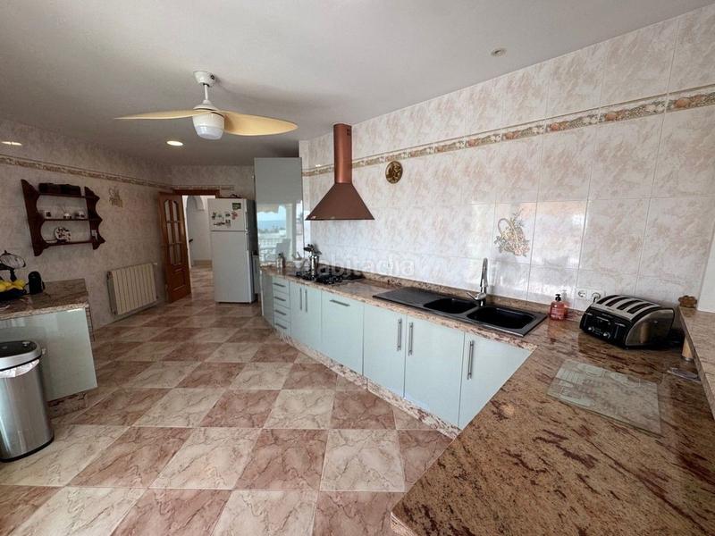 Foto 42dbc59b-947d-4b8a-8702-a8ad0ed08025. Chalet avec parking piscine dans El Palmeral Mojácar