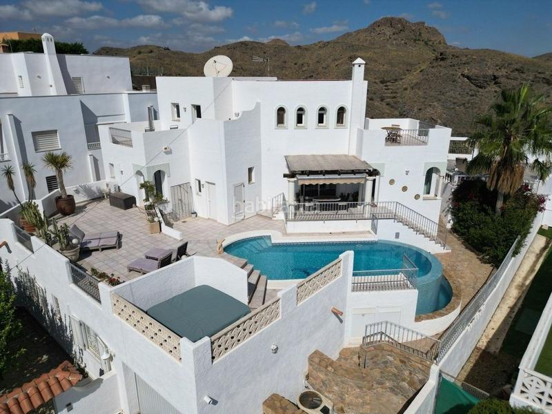 Foto 72e72dad-5167-4494-ac25-90f67e32f188. Chalet avec parking piscine dans El Palmeral Mojácar