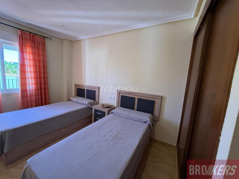 Foto ef17a9ae-9732-49f7-bc2c-fc6a9caa0594. Pis amb aparcament piscina a Las Salinas Vera