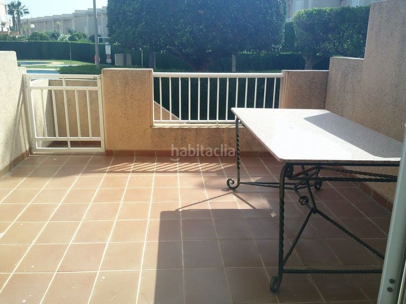 Foto a2aae04c-9fa8-4904-969d-2f64435ca0f5. Casa adossada amb aparcament piscina a Las Marinas Garrucha