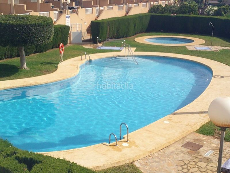 Foto a83b73af-a6e3-4ba7-b37b-991c508a6987. Casa adossada amb aparcament piscina a Las Marinas Garrucha