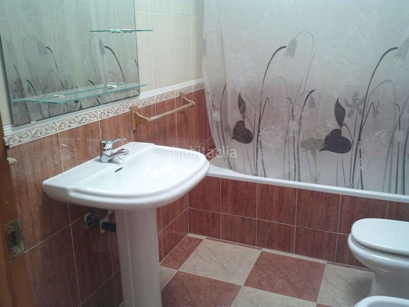 Foto e04734a9-70a6-441f-a102-804e2de65a3f. Casa adossada amb aparcament piscina a Las Marinas Garrucha