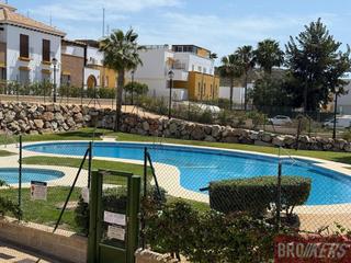 Appartement  Distrito las salinas. Apartamento con vistas al mar y piscinas en urbanización alandal
