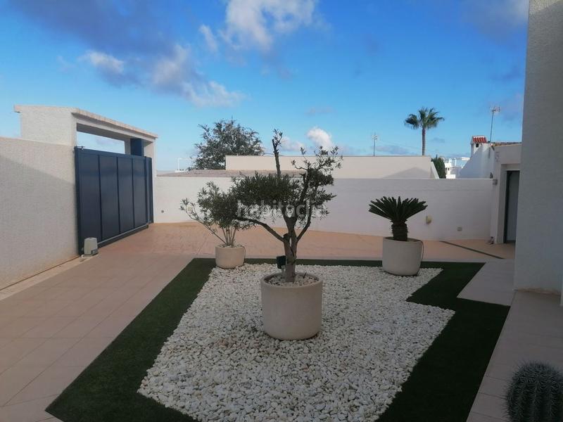 Foto 4a777f8f-1446-4d68-9e90-32758fc648c3. Xalet amb aparcament piscina a El Palmeral Mojácar