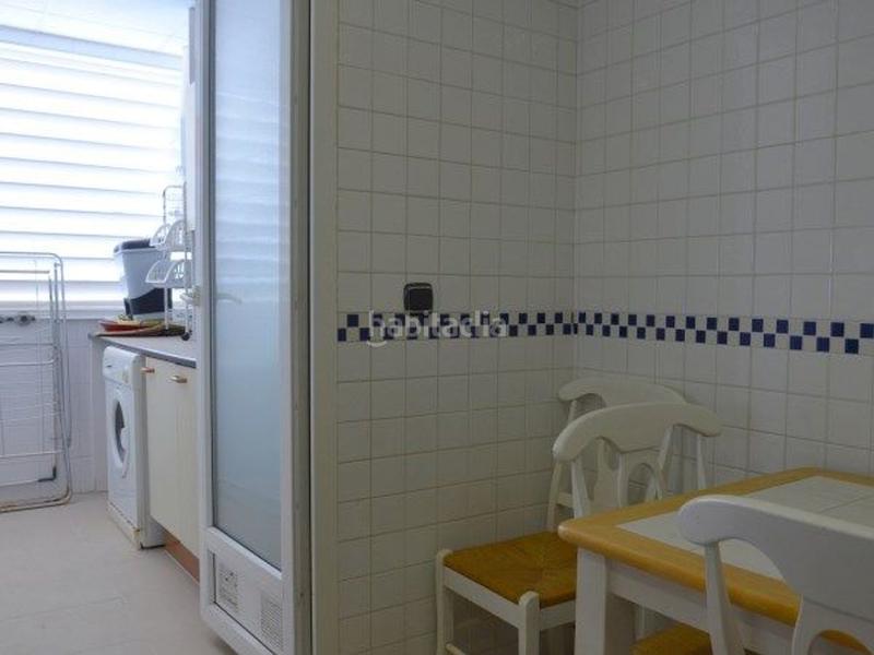 Foto fde00f58-6baa-42a3-ae16-91b6e92edb3a. Pis amb piscina a Marina de la Torre Mojácar