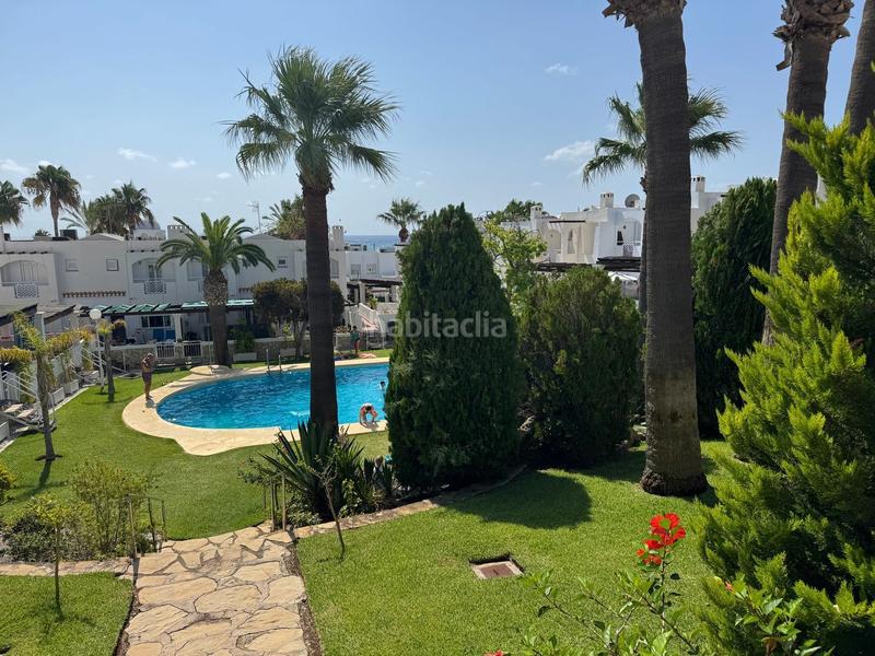 Foto b1aec311-b806-4c09-aab6-775d92e40710. Casa a schiera con parcheggio piscina in Mojácar playa - las ventanicas - la paratá Mojácar