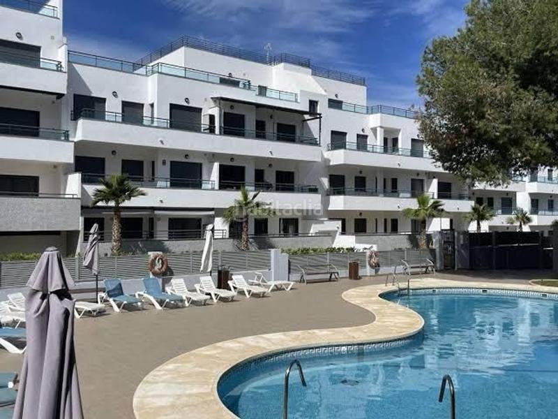 Foto dd03f430-15df-417b-85c0-a3f2e2dc057f. Pis amb aparcament piscina a playa de Garrucha Garrucha