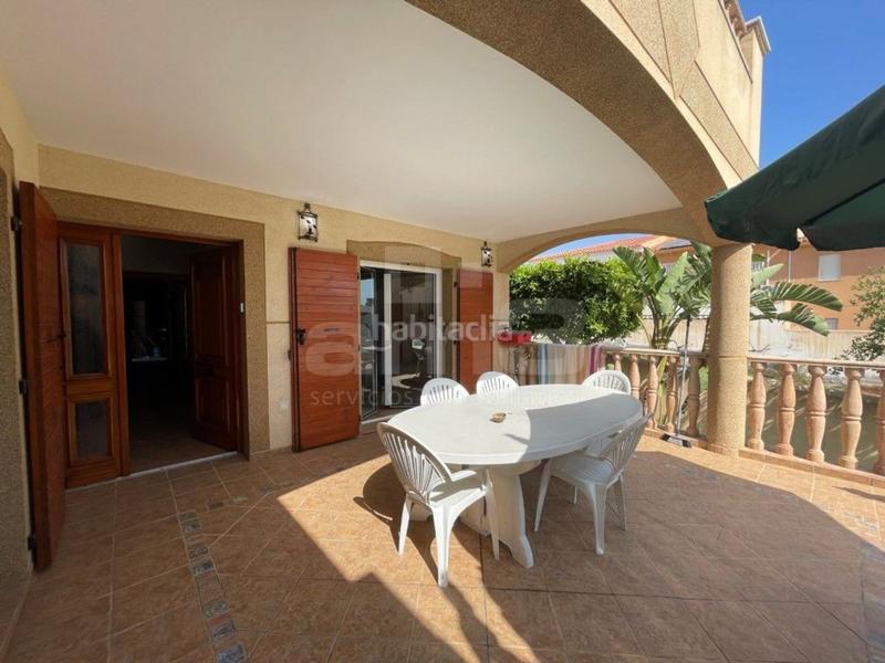 Foto 3073d656-bea8-4246-a891-00002a0803fe. Maison avec parking dans Las Marinas Garrucha