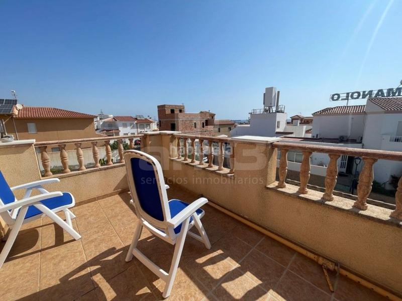 Foto f26fd622-8321-4f8c-8ee3-8bf4b2c17721. Maison avec parking dans Las Marinas Garrucha