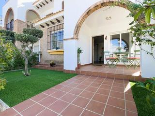 Xalet  Av cañada julian. Encantador dúplex esquinero con vistas panorámicas en andalus hi