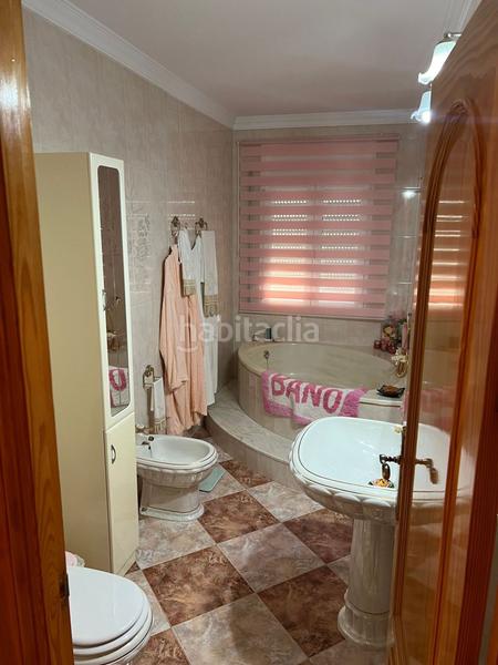 Foto ce8f990b-414a-4b53-9e9a-f9dca04f9071. Xalet amb aparcament a Turre