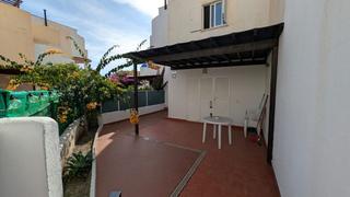 Dúplex  Avenida ciudad de castellón. Exclusivo bajo dúplex con jardín y acceso directo al playazo de