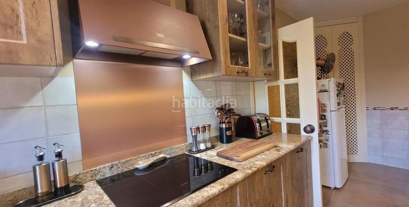 Foto cfa990a7-a5ed-458b-973d-a5423e8abc5d. Casa con parcheggio in Vera ciudad Vera