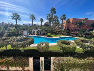 Piso  Distrito cala marqués. Apartamento con terraza y piscina en paraíso de vera playa