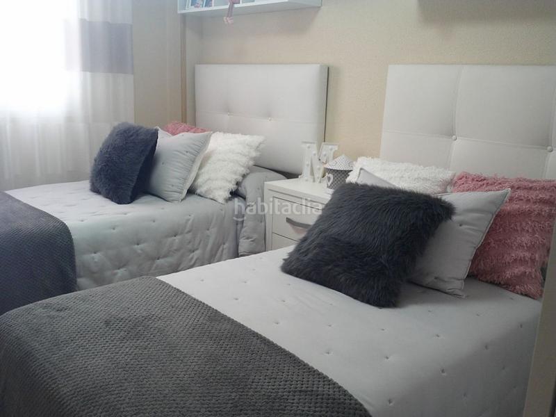 Foto 1e3075c9-41ad-4eab-b0ce-fbd8ac190e0d. Pis amb aparcament a puerto de Garrucha Garrucha