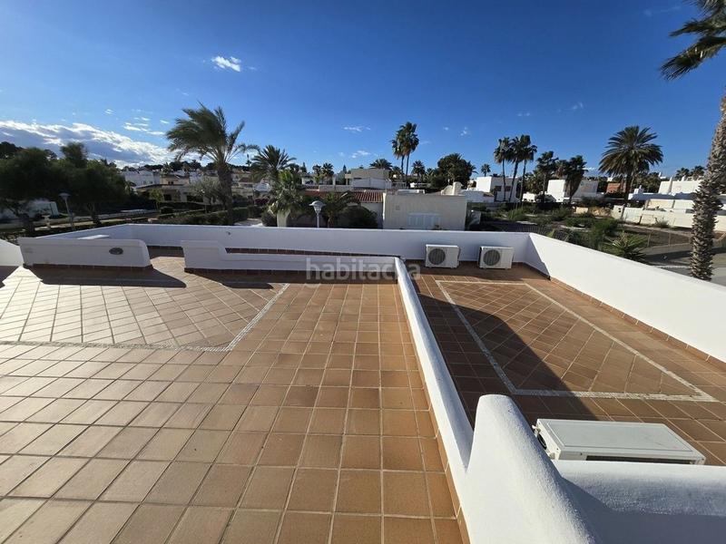 Foto 082851e4-4961-4ec5-a679-4cc7baf88aeb. Chalet avec parking piscine dans El Playazo Vera